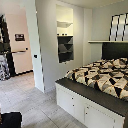 Confidentiel Standing - Terrasse & Parking Prive - Port De Plaisance Apartment เอวิยงเลบานส์ ภายนอก รูปภาพ